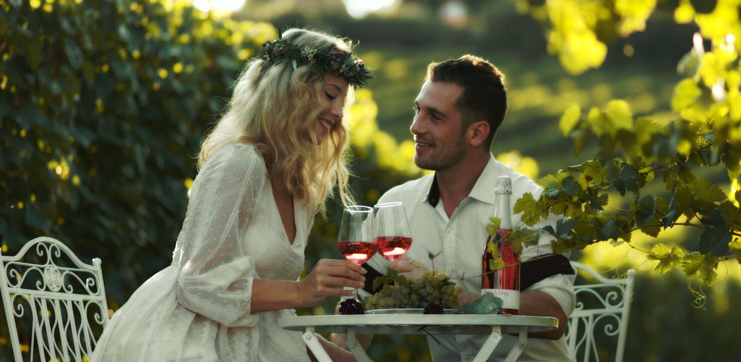 KTYA PHOTO KTYA PHOTO