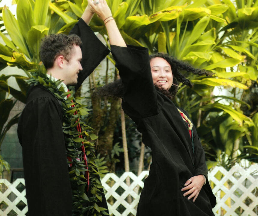 KTYA PHOTO KTYA PHOTO